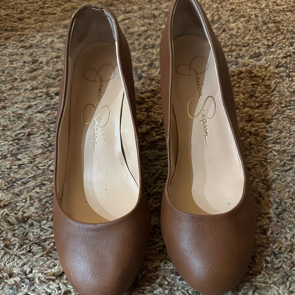 Jessica Simpson brown wedges
